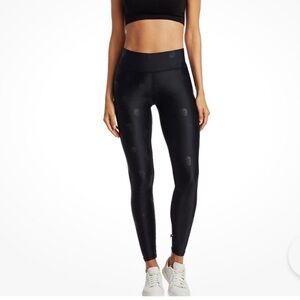 Terez Activewear black Leggings Skull Print Ankle Length Pull On athletic XS